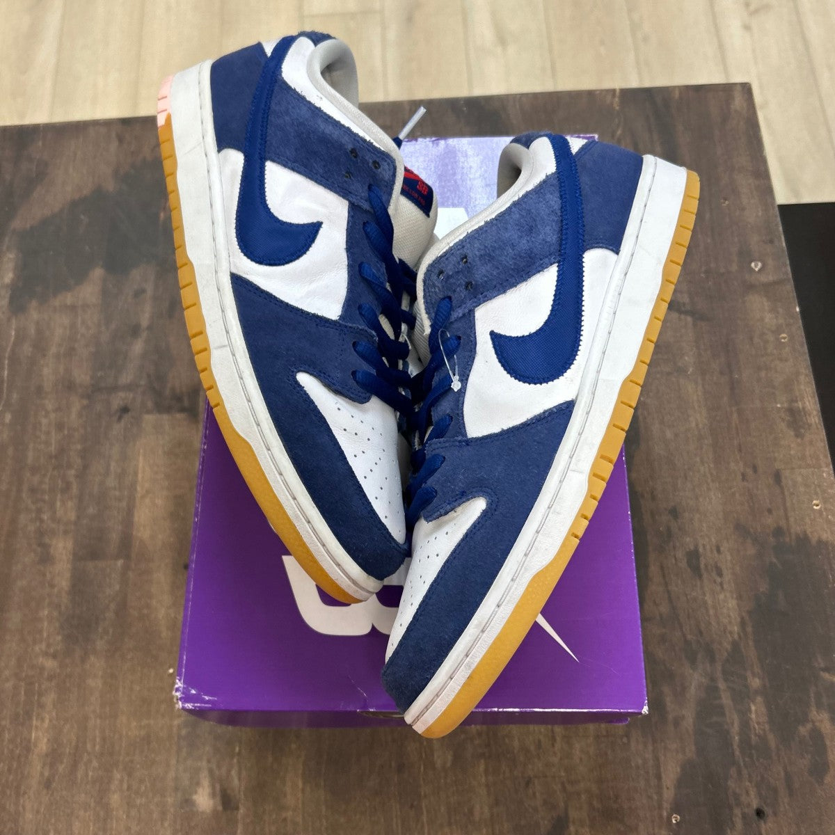 Nike SB Dunk Low Los Angeles Dodgers - Image 1