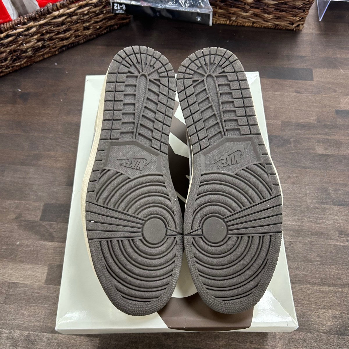 Jordan 1 Retro Low OG SP Travis Scott Reverse Mocha Size 13 (Pre-Owned) - Image 5