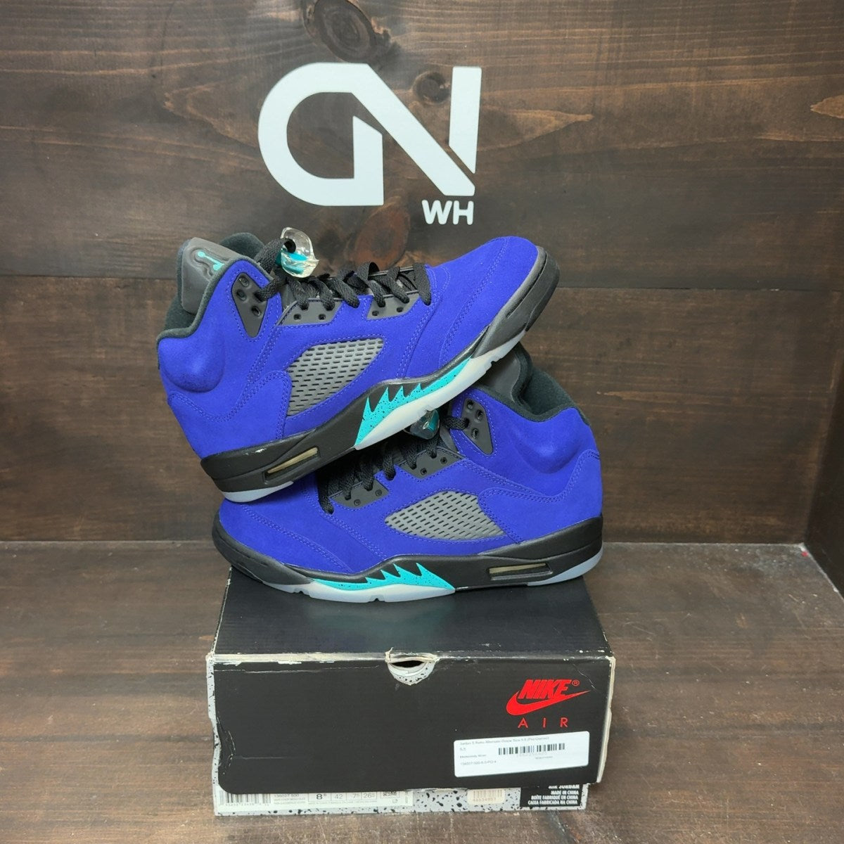Jordan 5 Retro Alternate Grape - Image 1
