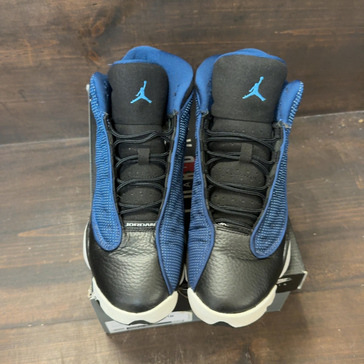 Jordan 13 Retro Brave Blue (2022) (GS) Size 7Y (Pre-Owned) - Image 3