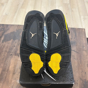 Jordan 4 Retro Thunder (2023) (GS) - Image 5
