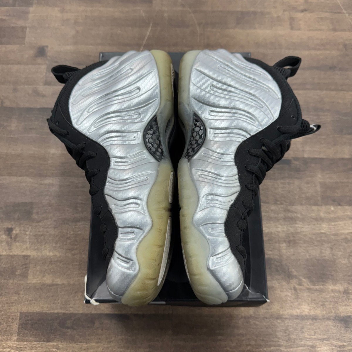 Nike Air Foamposite Pro Silver Surfer - Image 2
