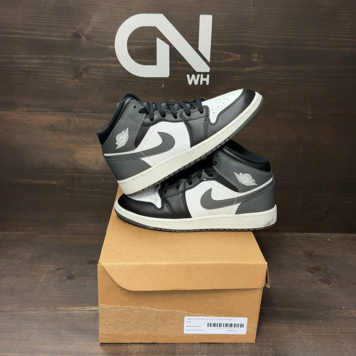 Jordan 1 Mid Black White Iron Grey (GS) Size 6.5Y (Pre-Owned) - front