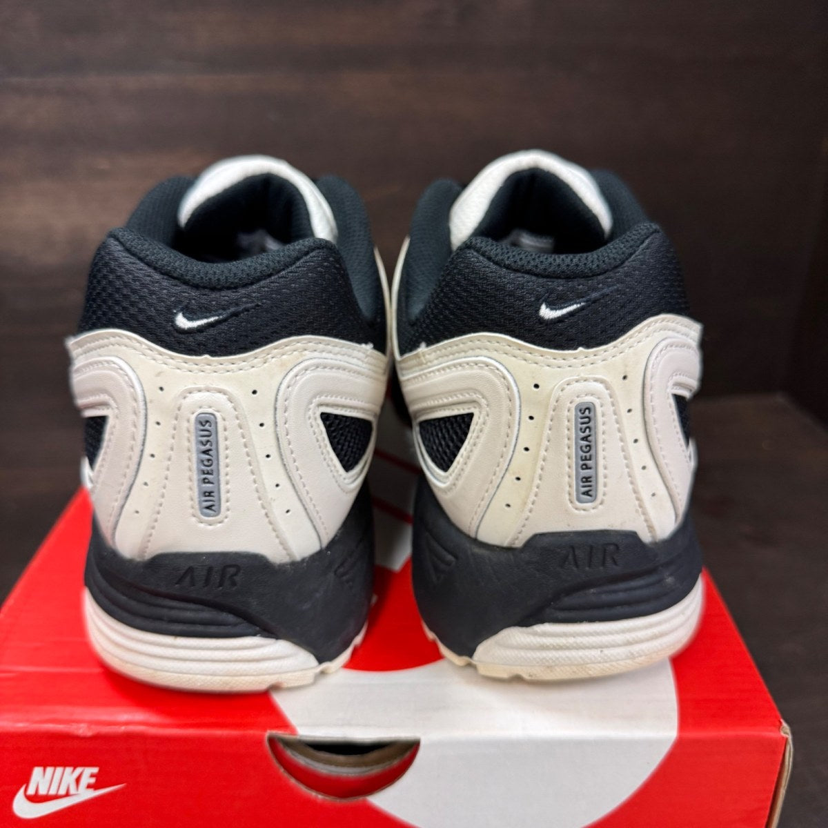 Nike Air Peg 2K5 Pale Ivory Black - Image 5