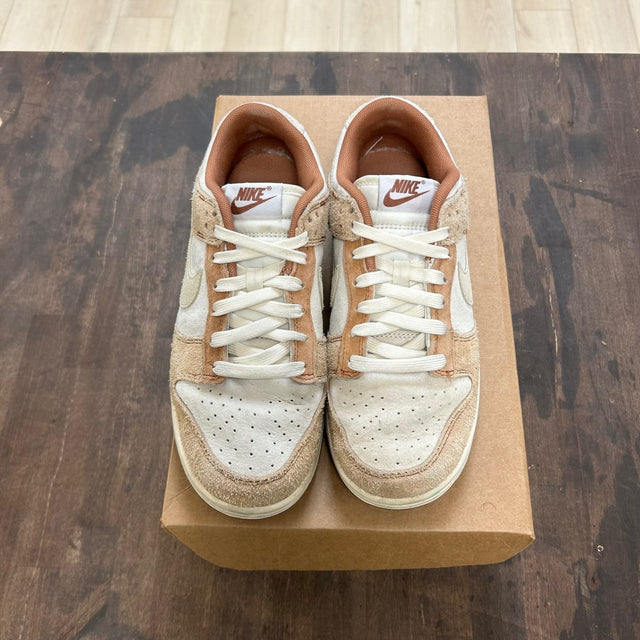 Nike Dunk Low Medium Curry Size 7 (Pre-Owned) - Image 2