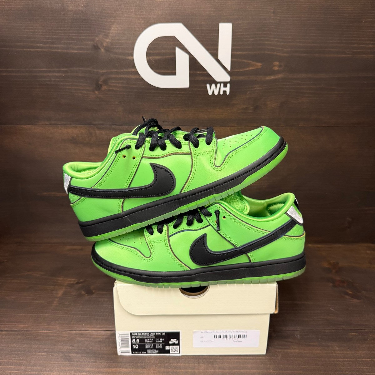 Nike SB Dunk Low The Powerpuff Girls Buttercup - Image 1