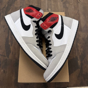 Jordan 1 Retro High Light Smoke Grey Size 10.5 (Pre-Owned) - Image 1