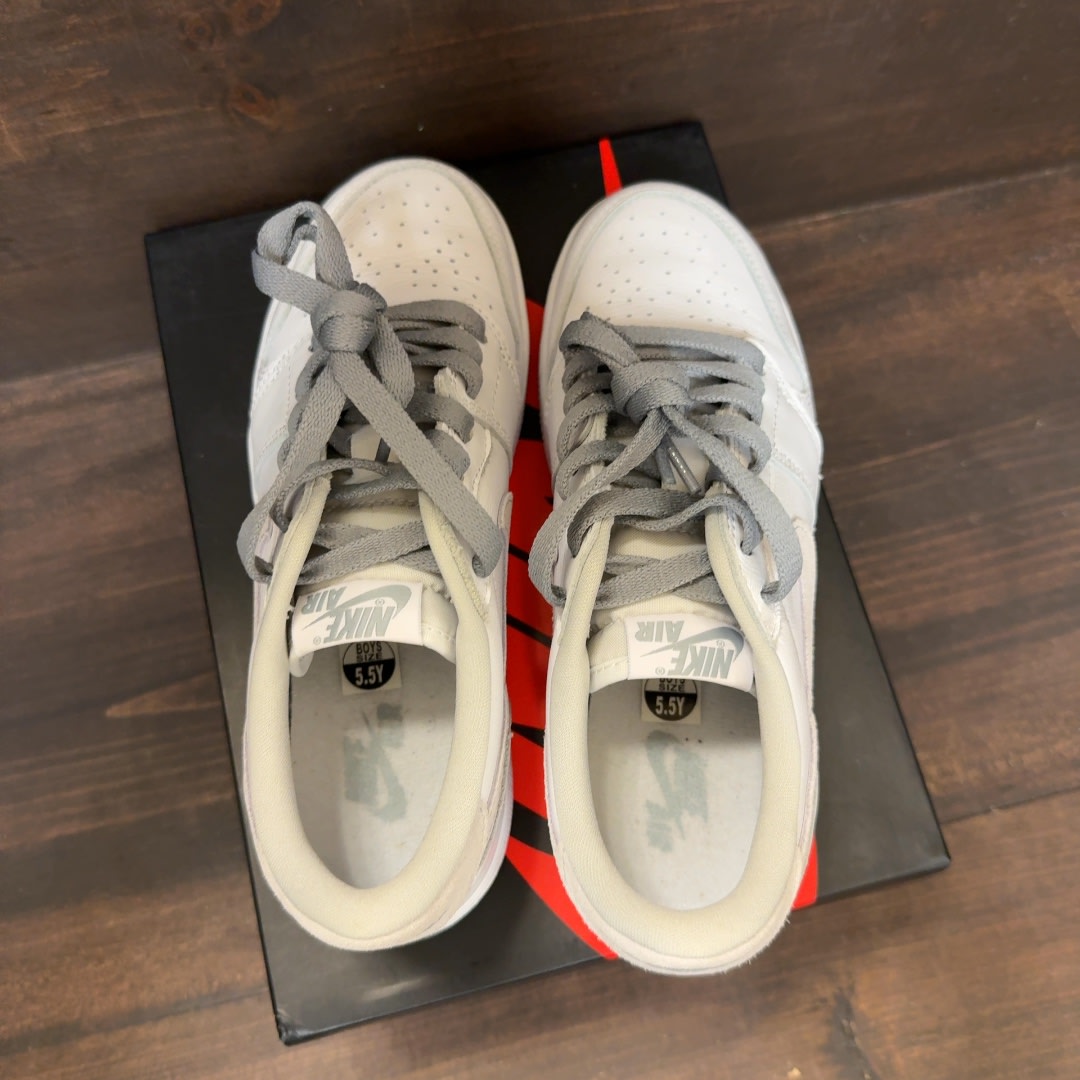 Jordan 1 Low OG Neutral Grey (2021) (GS) Size 5.5Y (Pre-Owned)