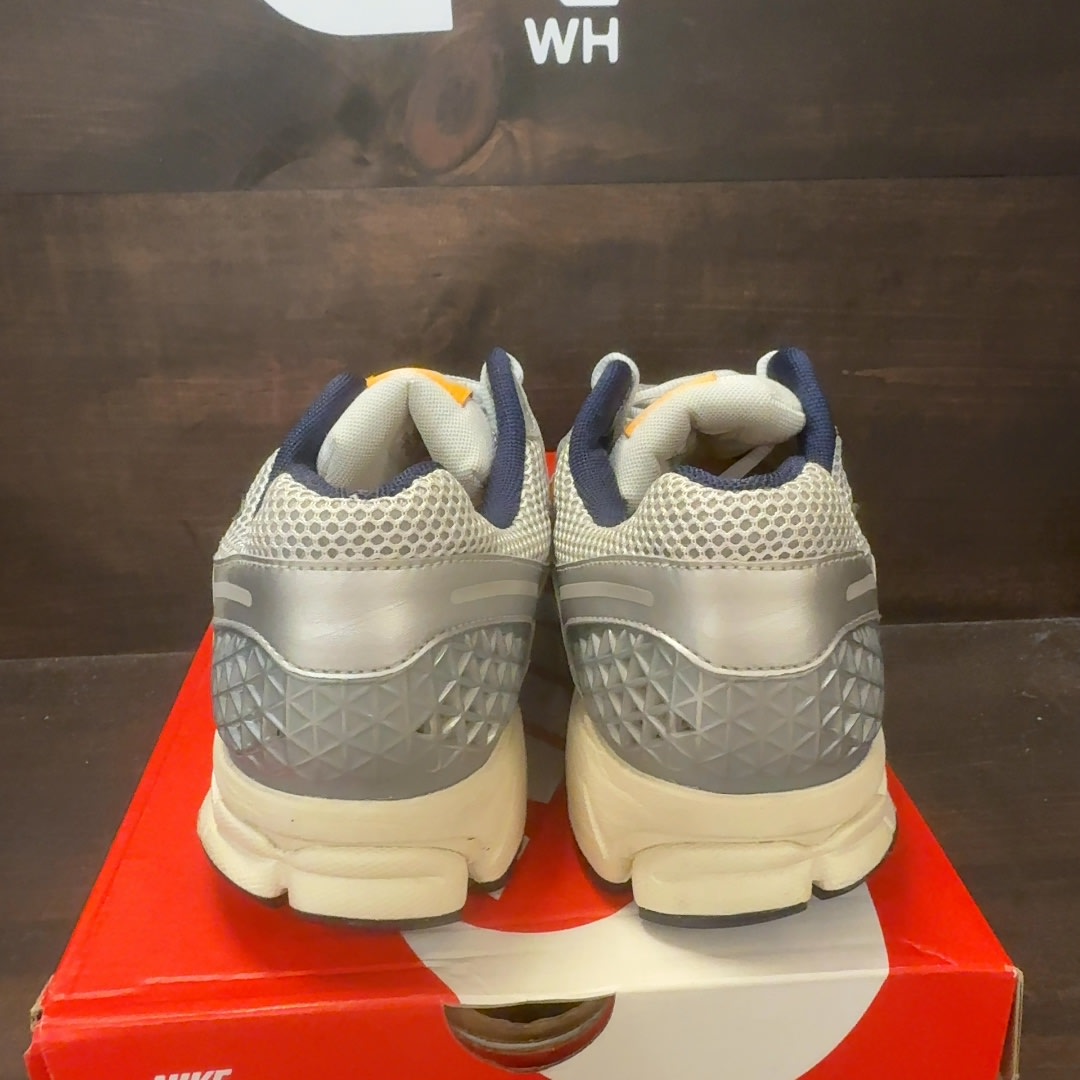 Nike Zoom Vomero 5 Pure Platinum Laser Orange - Image 4