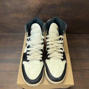 Jordan 1 Retro High Dark Mocha (GS) Size 7Y (Pre-Owned) - Image 3