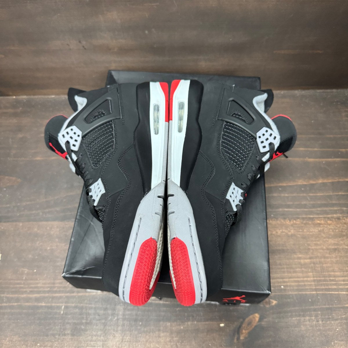 Jordan 4 Retro Bred (2019) - Image 4
