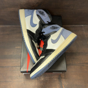 Jordan 1 Retro High Blue Moon Size 10.5 (Pre-Owned) - Image 2