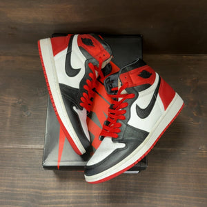 Jordan 1 Retro High Satin Black Toe (Women's) Size 8.5W (Pre-Owned) - back