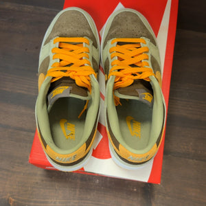 Nike Dunk Low Dusty Olive Size 6 (Pre-Owned)