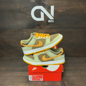 Nike Dunk Low Dusty Olive Size 6 (Pre-Owned)