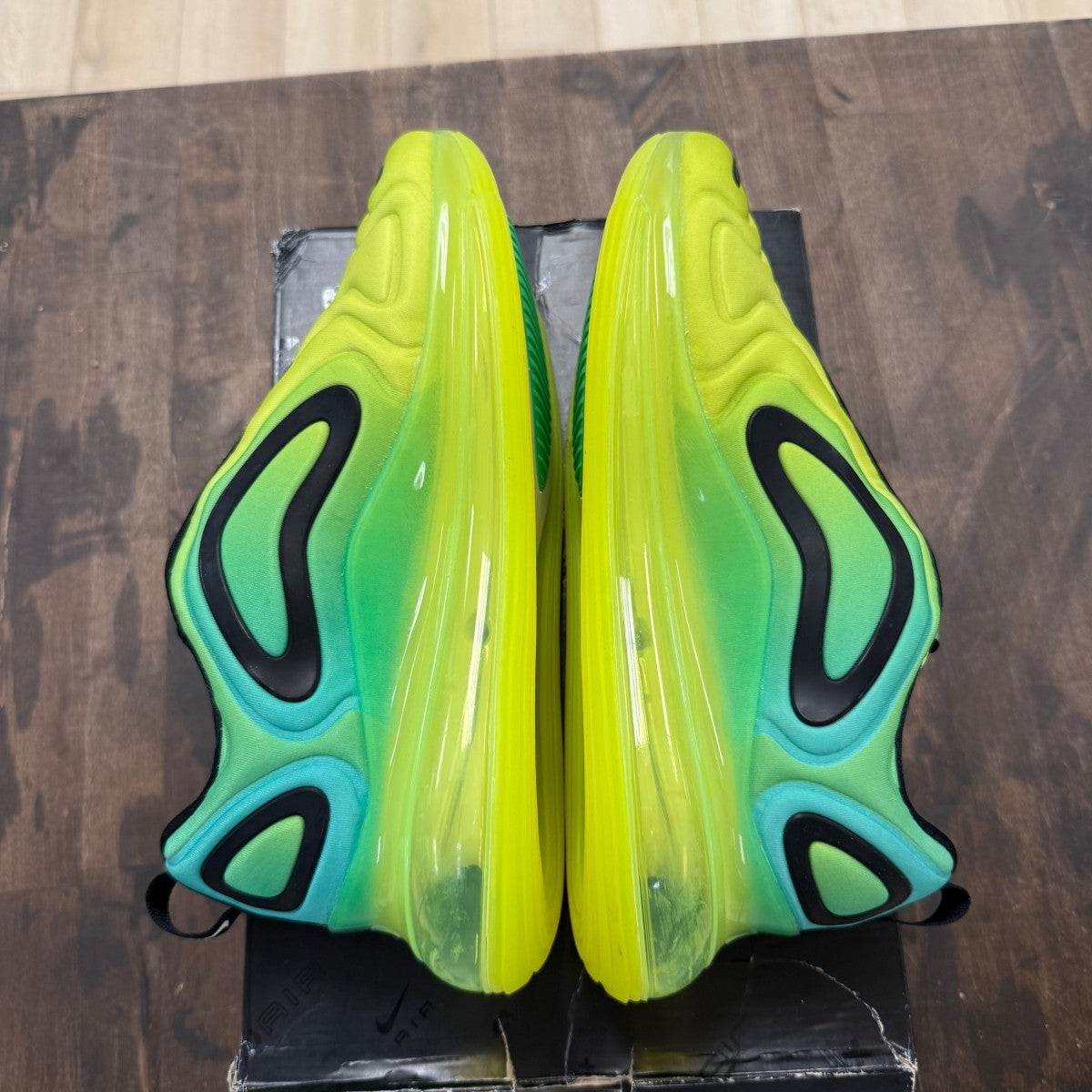 Nike Air Max 720 Volt Black - Image 5
