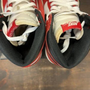 Jordan 1 Retro Chicago (2015) Size 10.5 (Pre-Owned) - Image 6