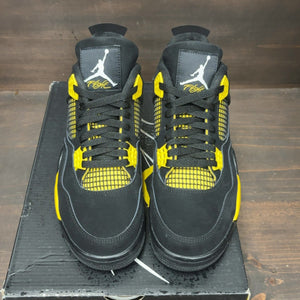 Jordan 4 Retro Thunder (2023) - Image 3