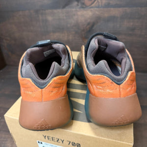 adidas Yeezy 700 V3 Copper Fade - Image 3