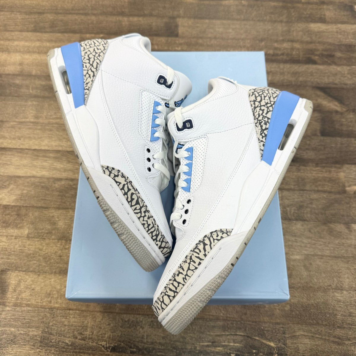 Jordan 3 Retro UNC (2020) - Image 1