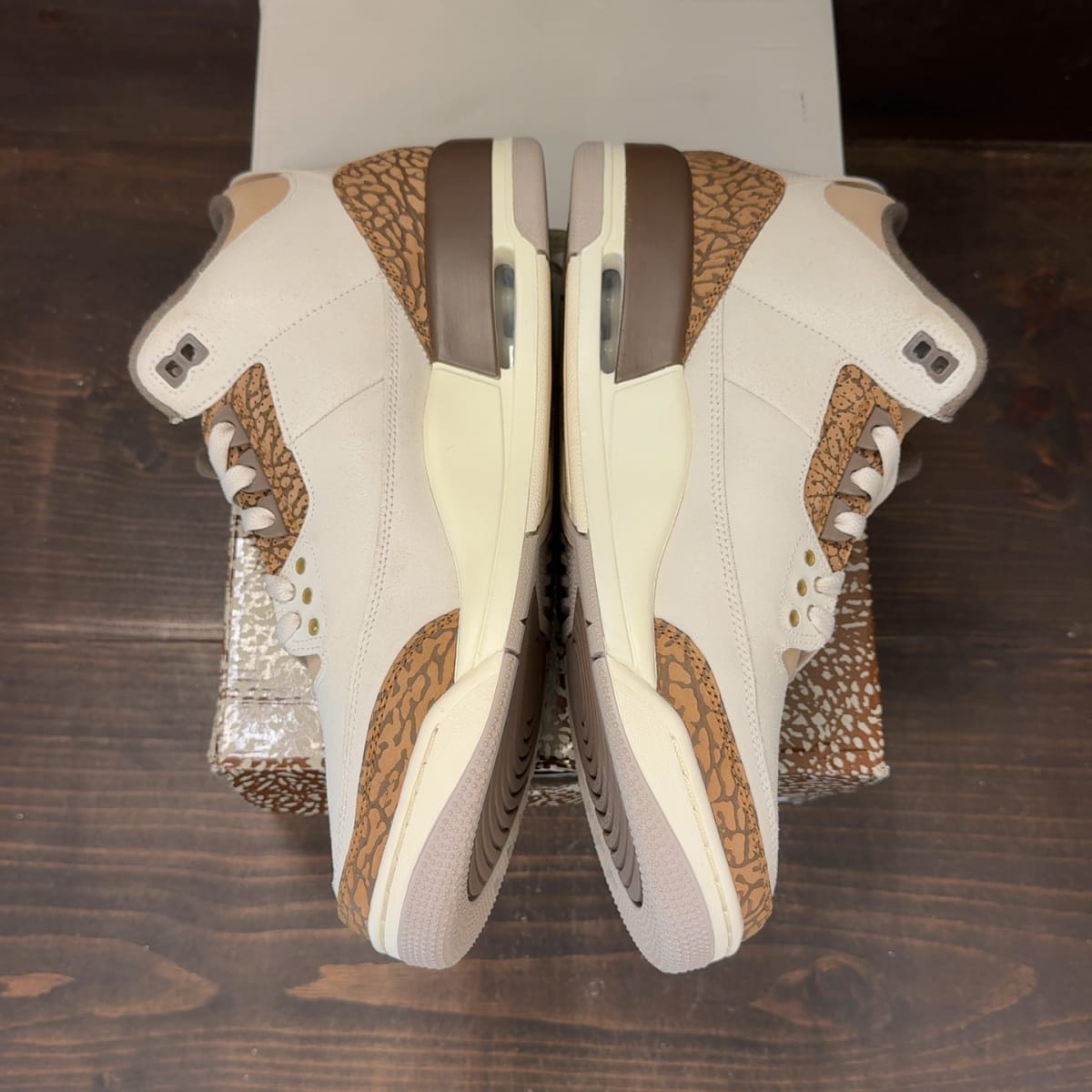 Jordan 3 Retro Palomino Size 11.5 (Pre-Owned) - aux