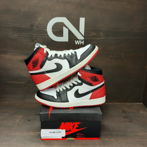Jordan 1 Retro Black Toe (2013) Size 9.5 (Pre-Owned) - Image 1