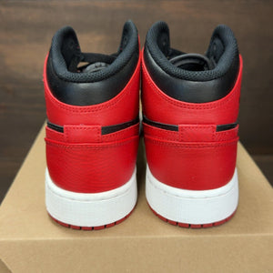 Jordan 1 Mid Banned (2020) (GS) Size 5.5Y (Pre-Owned) - Image 5