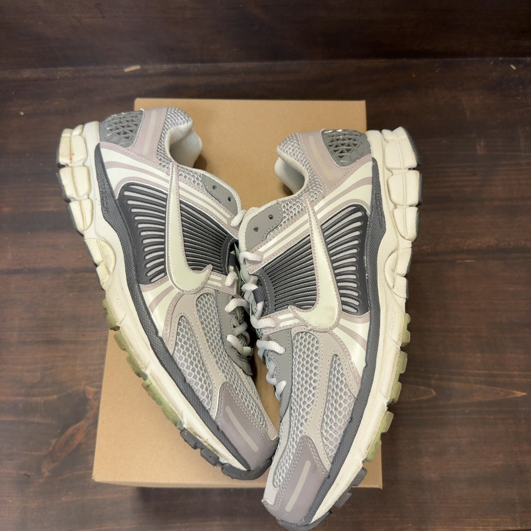 Nike Zoom Vomero 5 Cobblestone Flat Pewter (Women's) Size 13.5W (Pre-Owned) - Image 2