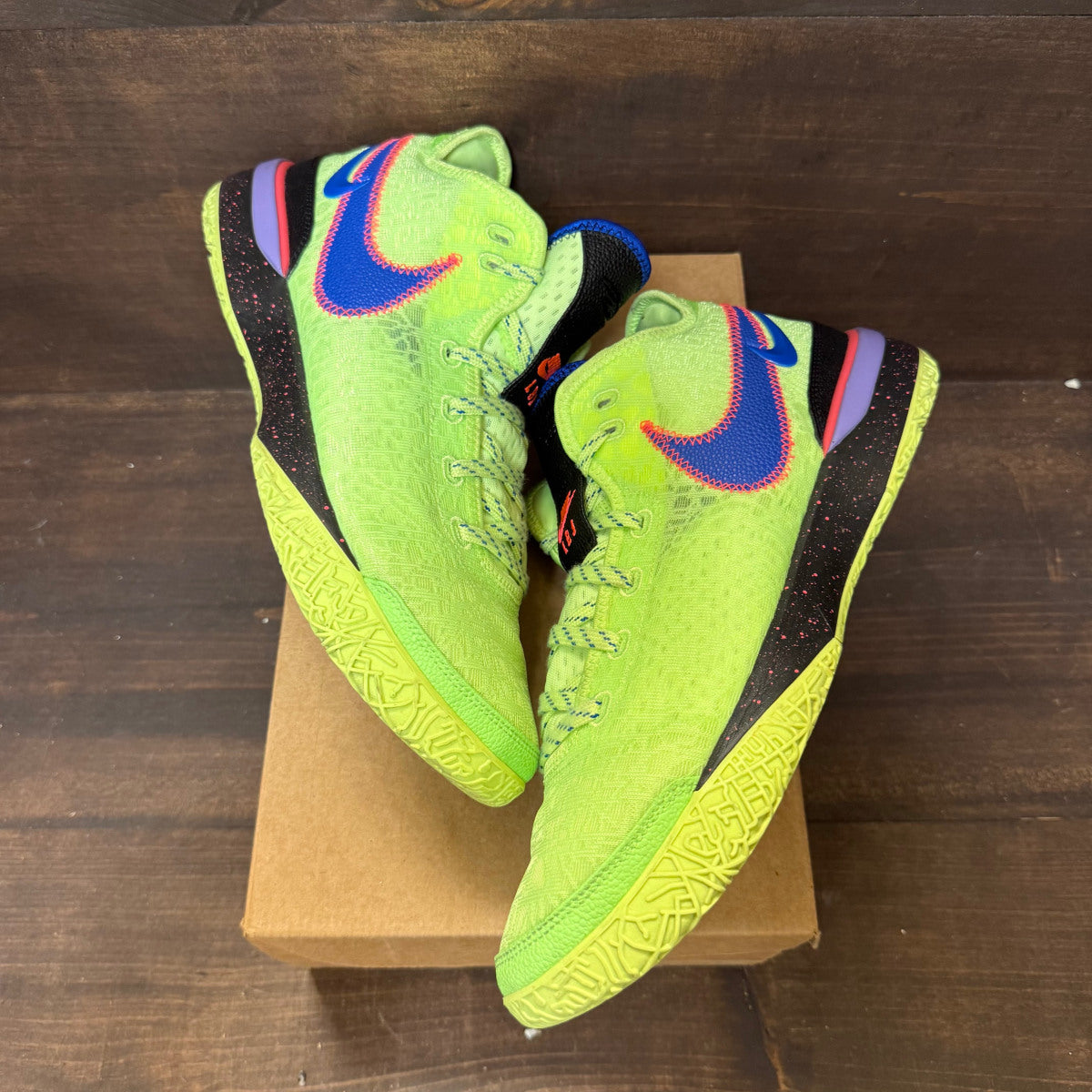 Nike Zoom LeBron NXXT Gen Ghost Green Size 13 (Pre-Owned) - Image 2