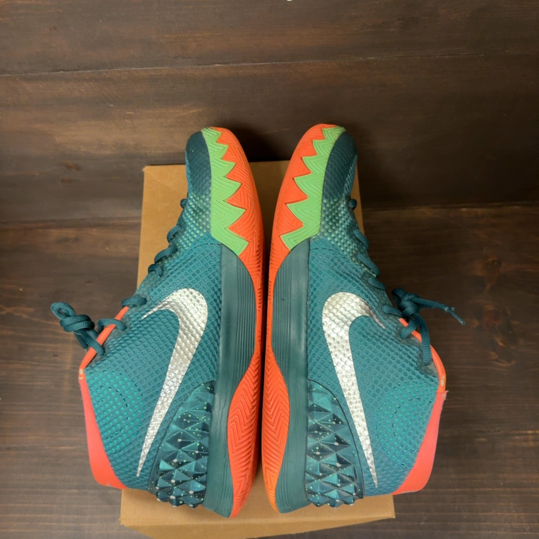 Nike Kyrie 1 Venus Flytrap Size 13 (Pre-Owned) - Image 6