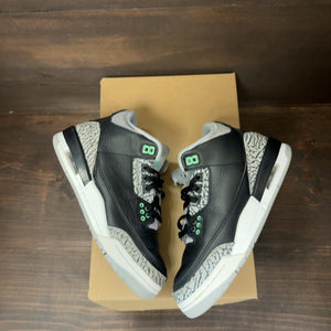 Jordan 3 Retro Green Glow (GS) Size 5.5Y (Pre-Owned) - Image 2