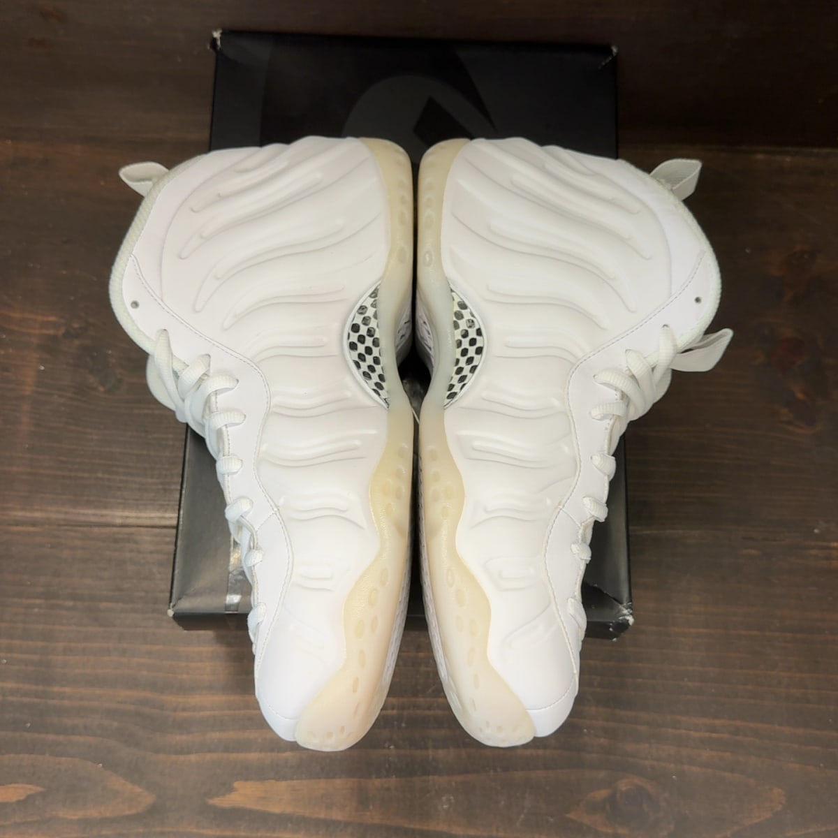 Nike Air Foamposite One Triple White Size 10.5 (Pre-Owned) - aux