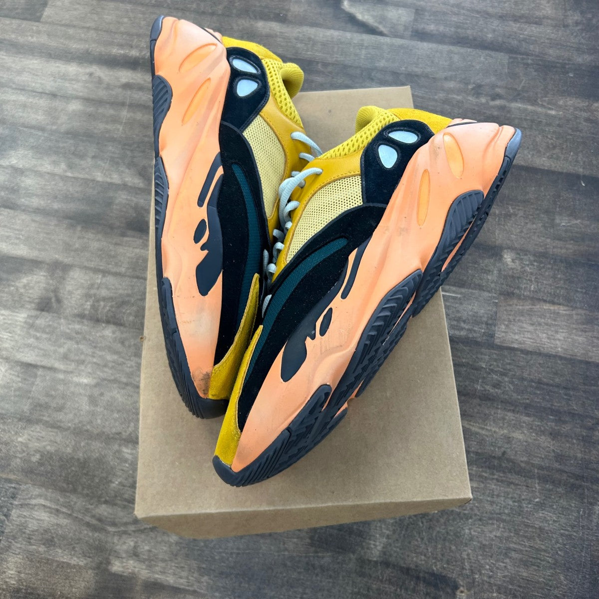 adidas Yeezy Boost 700 Sun Size 11 (Pre-Owned) - Image 1