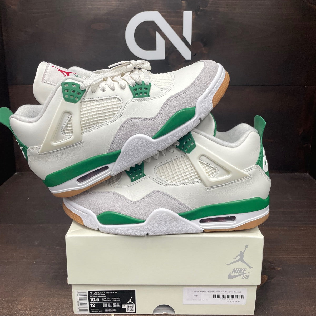 Jordan 4 Retro SB Pine Green - Image 1
