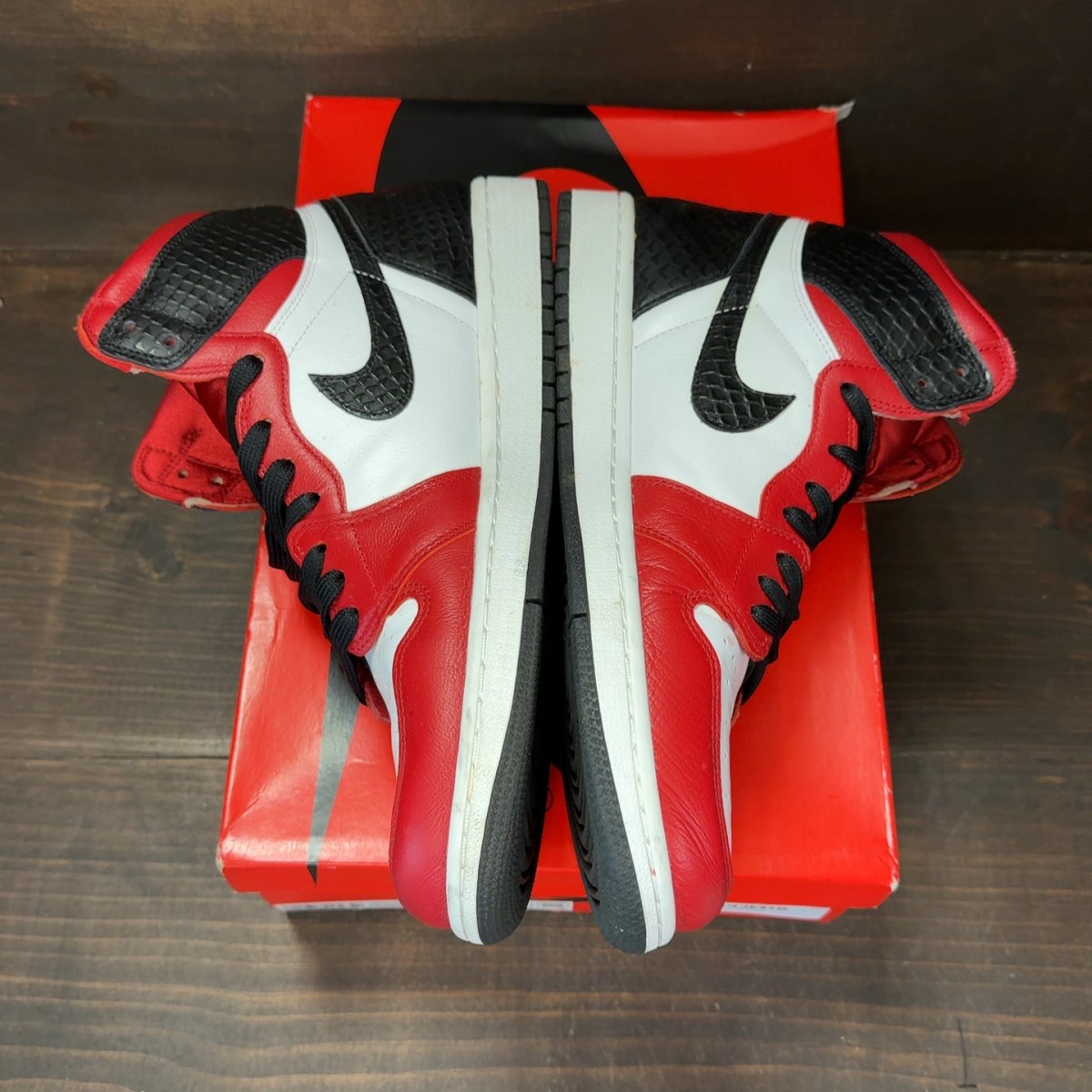 Jordan 1 Retro High Satin Snake Chicago (Women's) - Image 4