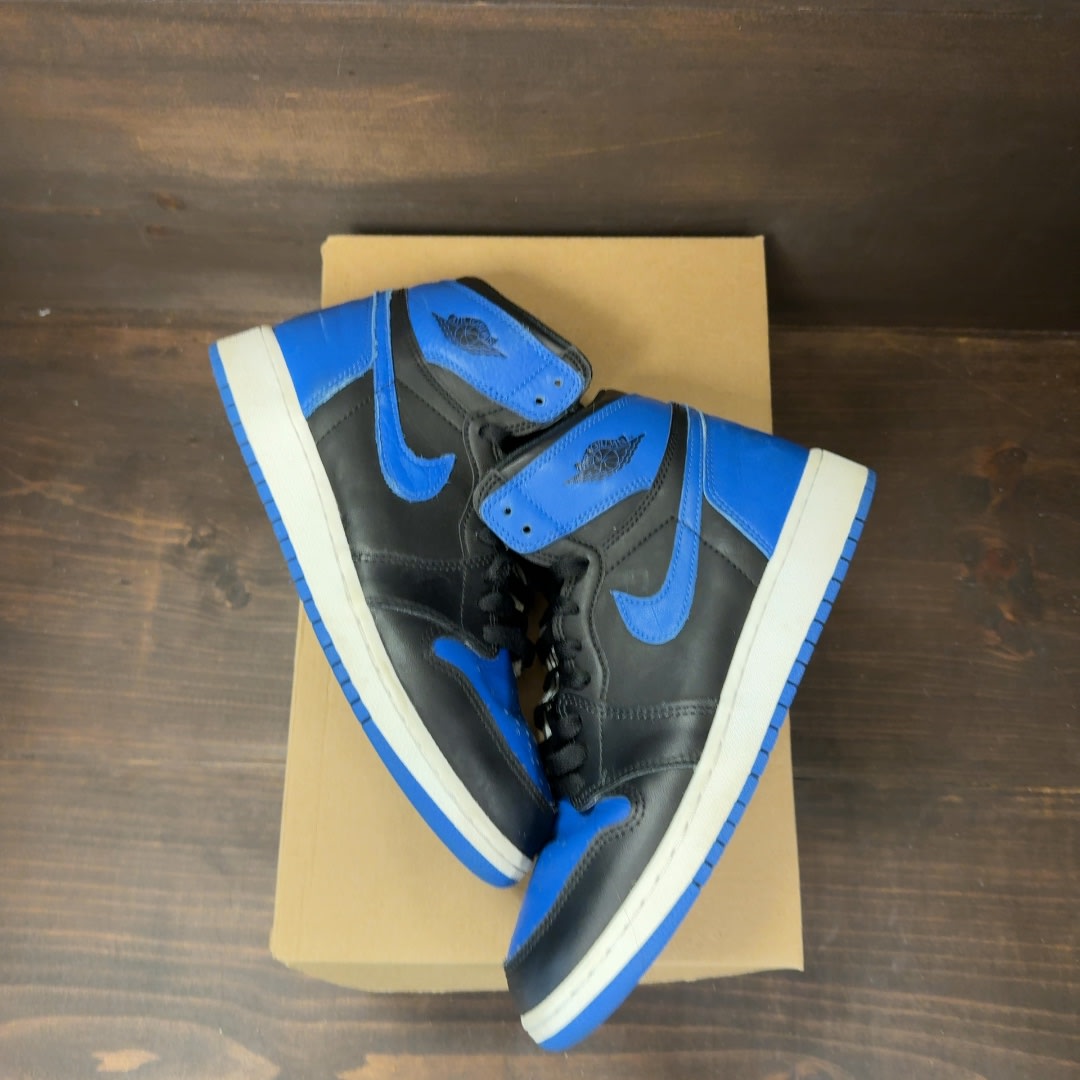 Jordan 1 Retro Royal (2017) (GS) Size 7Y (Pre-Owned) - Image 2