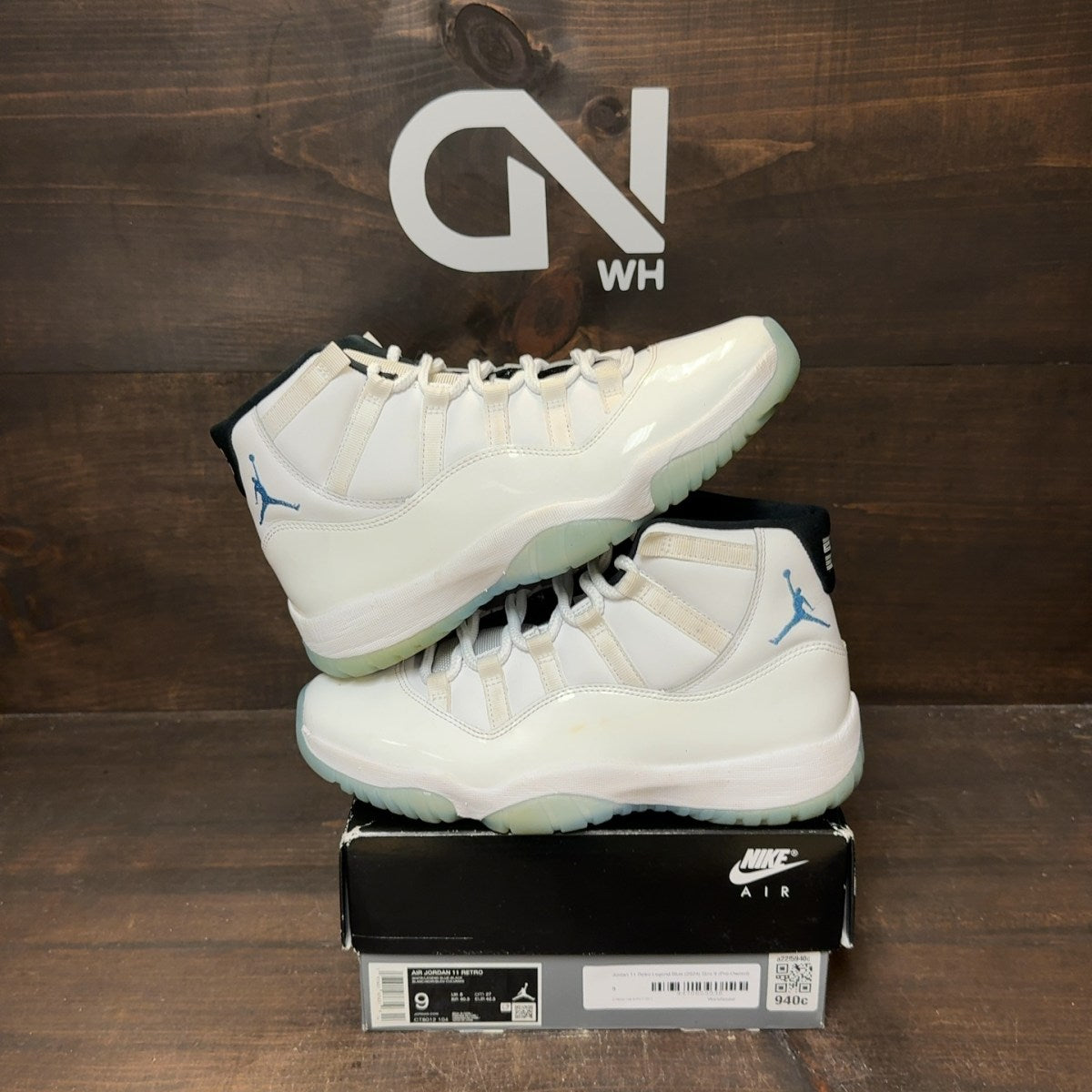Jordan 11 Retro Legend Blue (2024) - Image 1