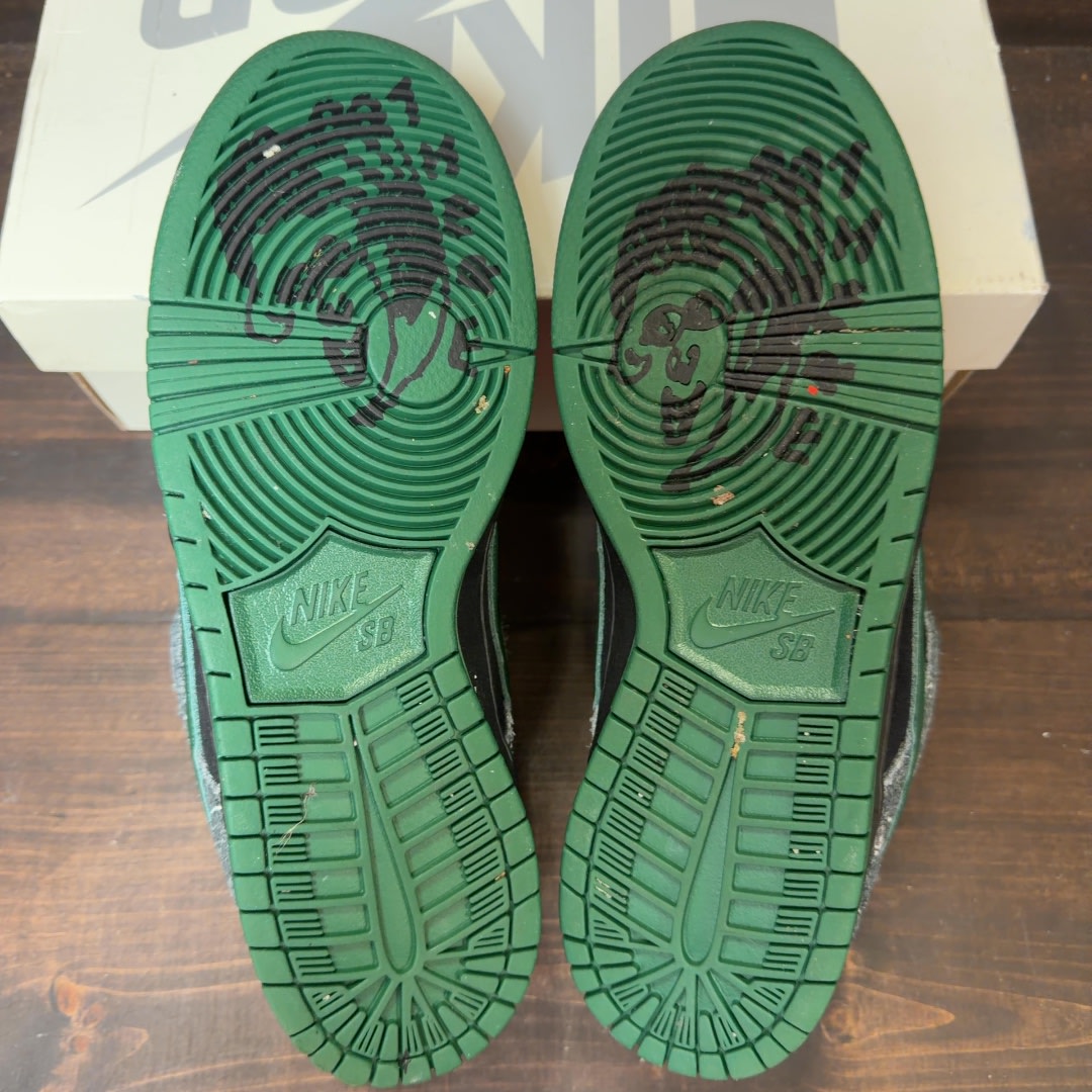 Nike SB Dunk Low There Skateboards - Image 7