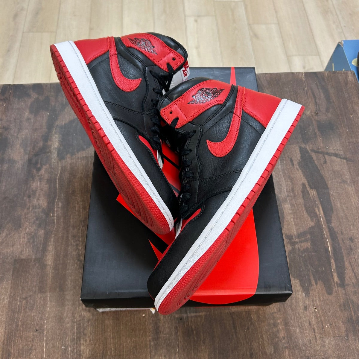 Jordan 1 Retro High Homage To Home (Non-numbered) Size 11 (Pre-Owned)