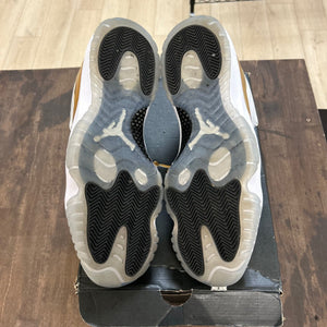 Jordan 11 Retro Low Closing Ceremony - Image 5