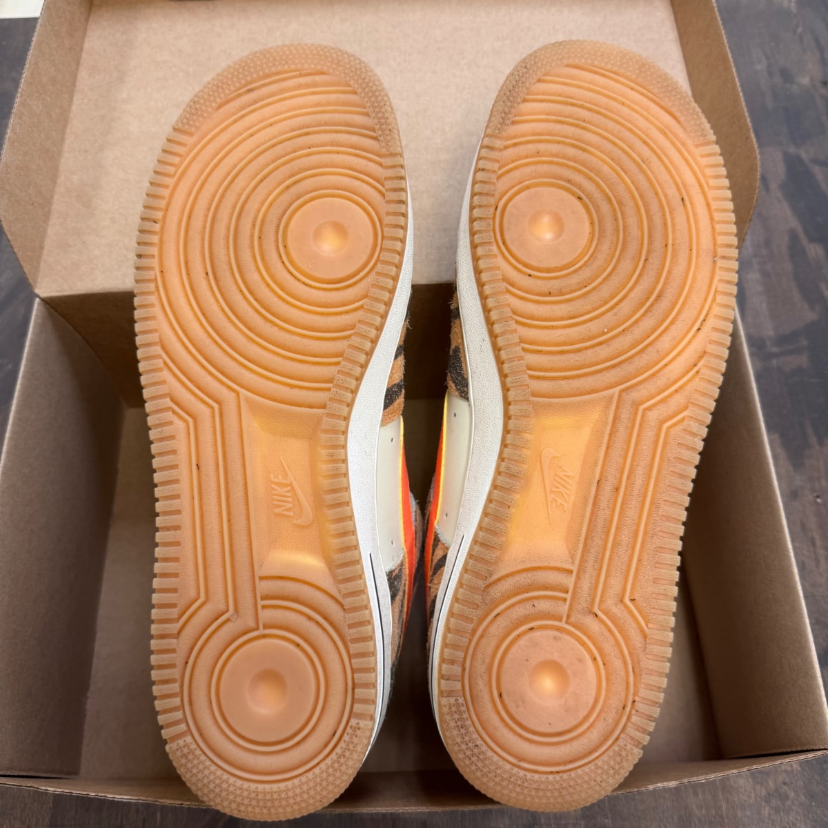 Nike Air Force 1 Low Daktari Size 13 (Pre-Owned) - Image 3