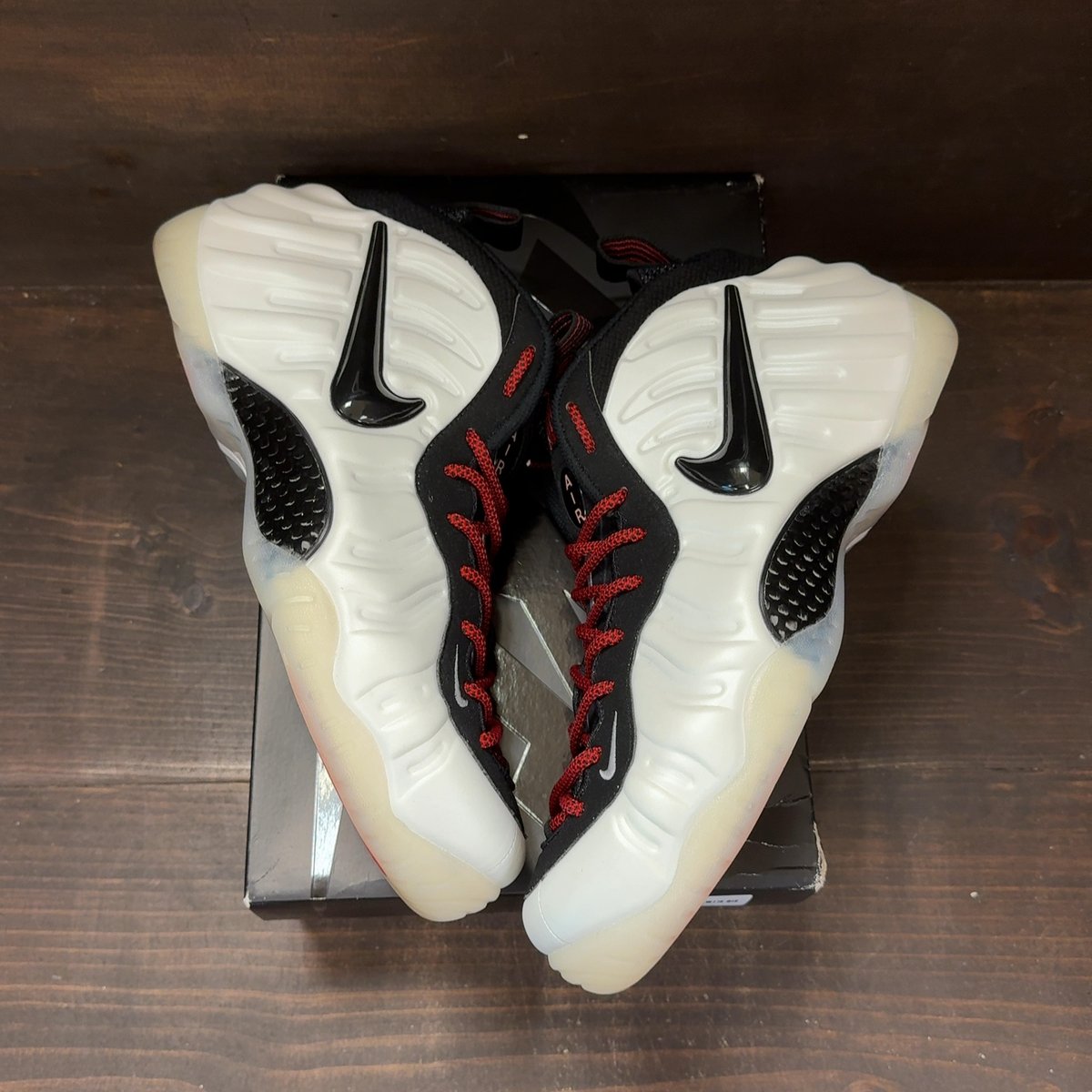 Nike Air Foamposite Pro Pearl (2025) Size 11.5 (Pre-Owned) - back