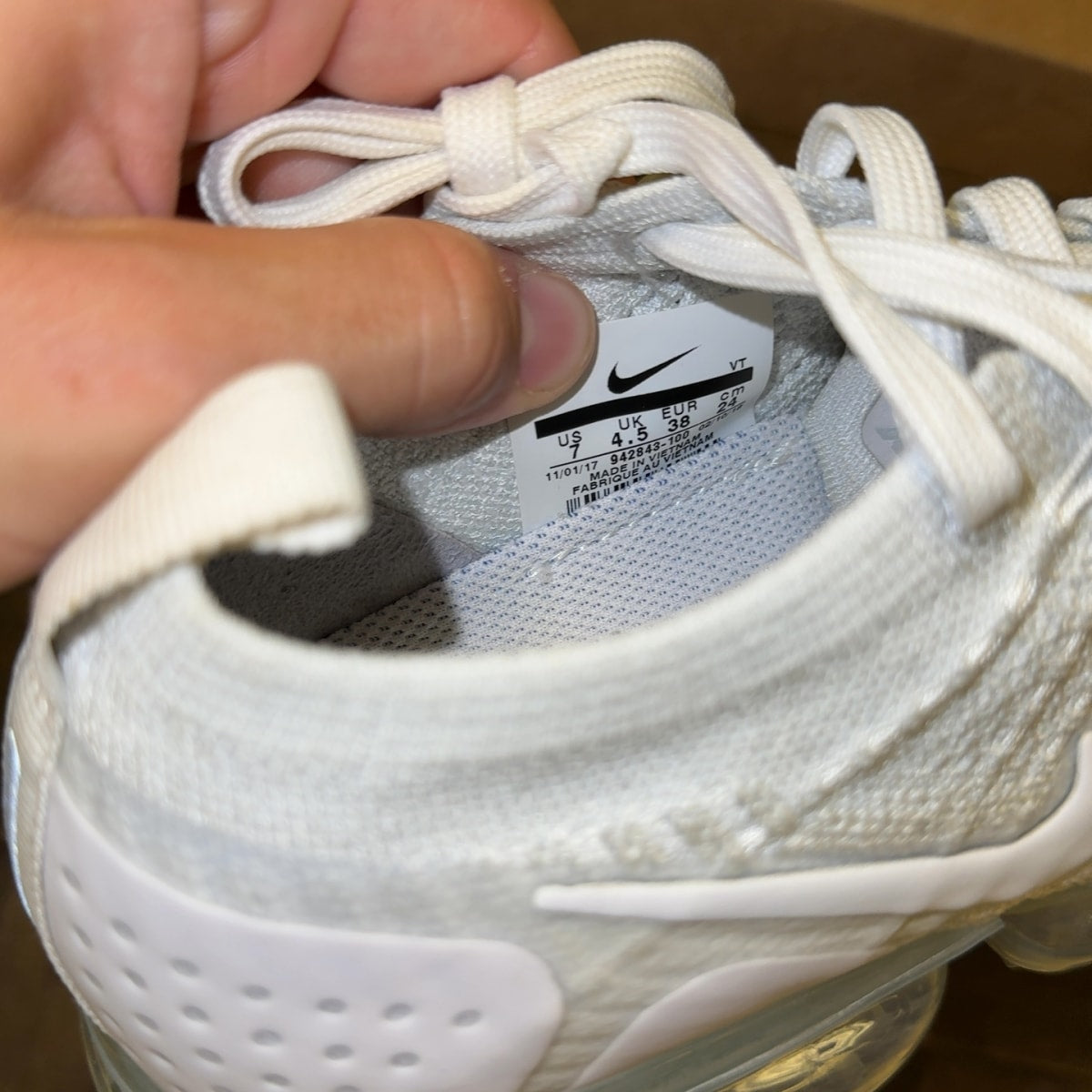Nike Air VaporMax 2 White Pure Platinum (Women's) Size 7W (Pre-Owned) - Image 7
