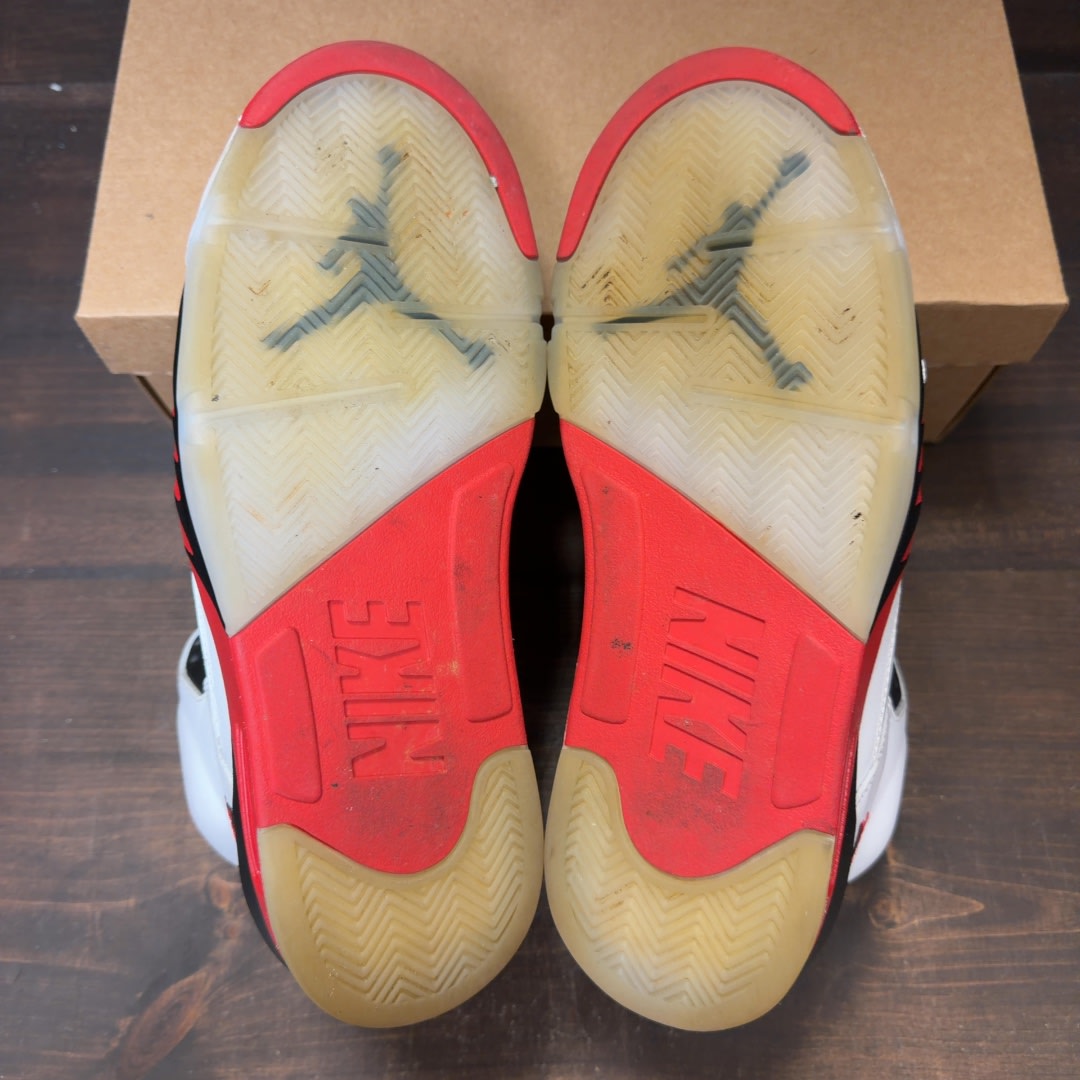 Jordan 5 Retro Fire Red Black Tongue (2025) Size 9.5 (Pre-Owned) - Image 6