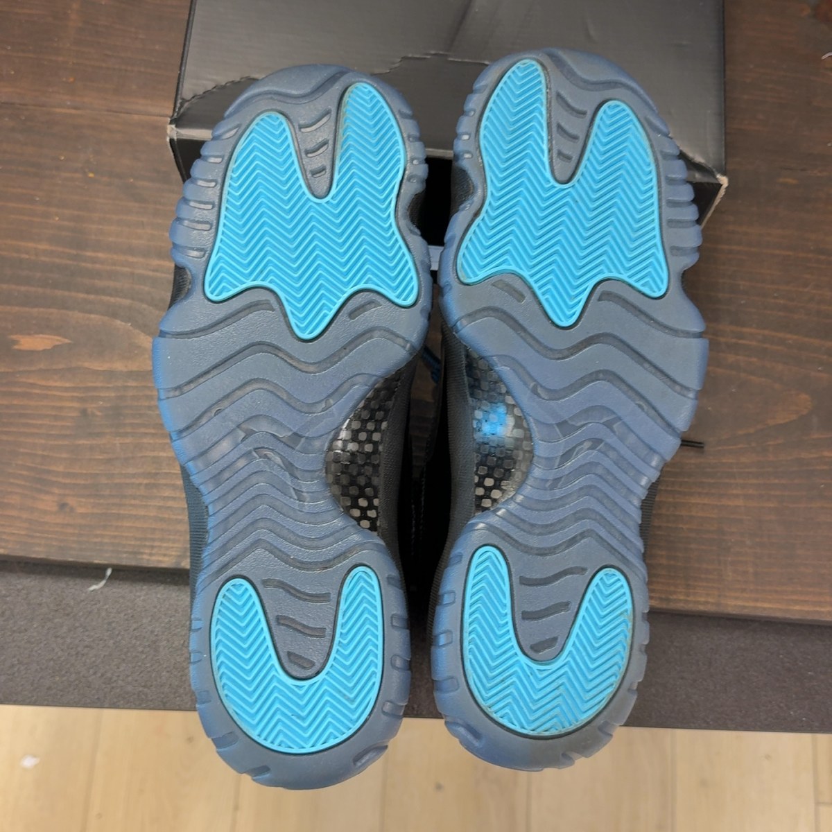 Jordan 11 Retro Gamma Blue (2025) - Image 8