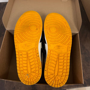 Jordan 1 Retro High OG Taxi Size 12.5 (Pre-Owned) - Image 5