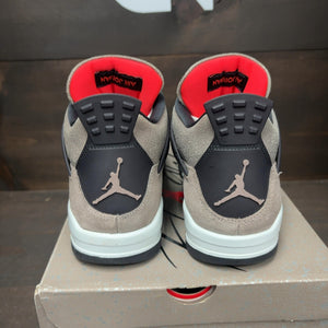 Jordan 4 Retro Taupe Haze Size 11 (Pre-Owned)