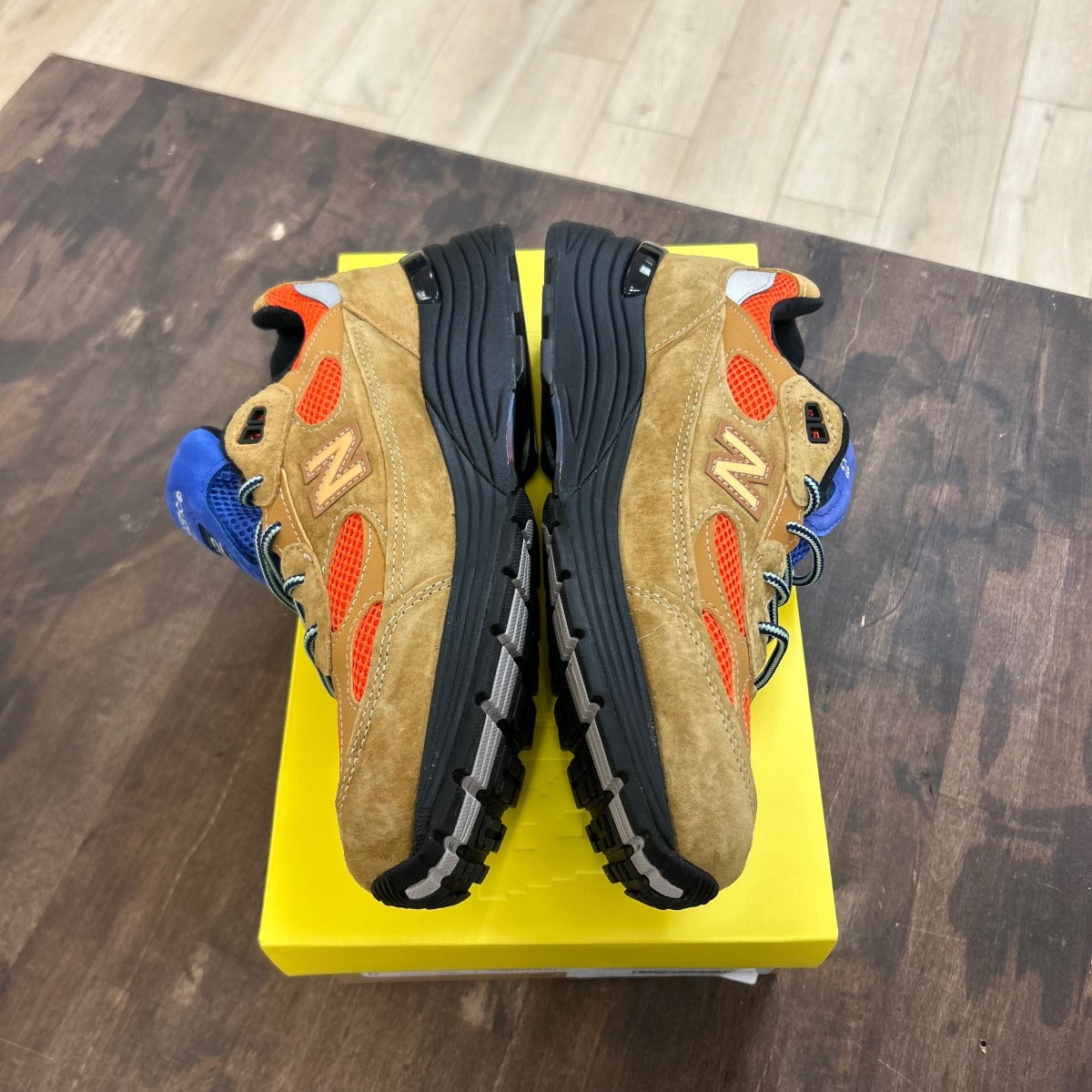 New Balance 992 MiUSA Action Bronson Tiger Eye - Image 3