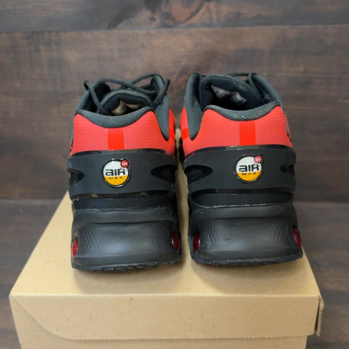 Nike Air Max Dn8 Black Bright Crimson Size 12 - Image 4
