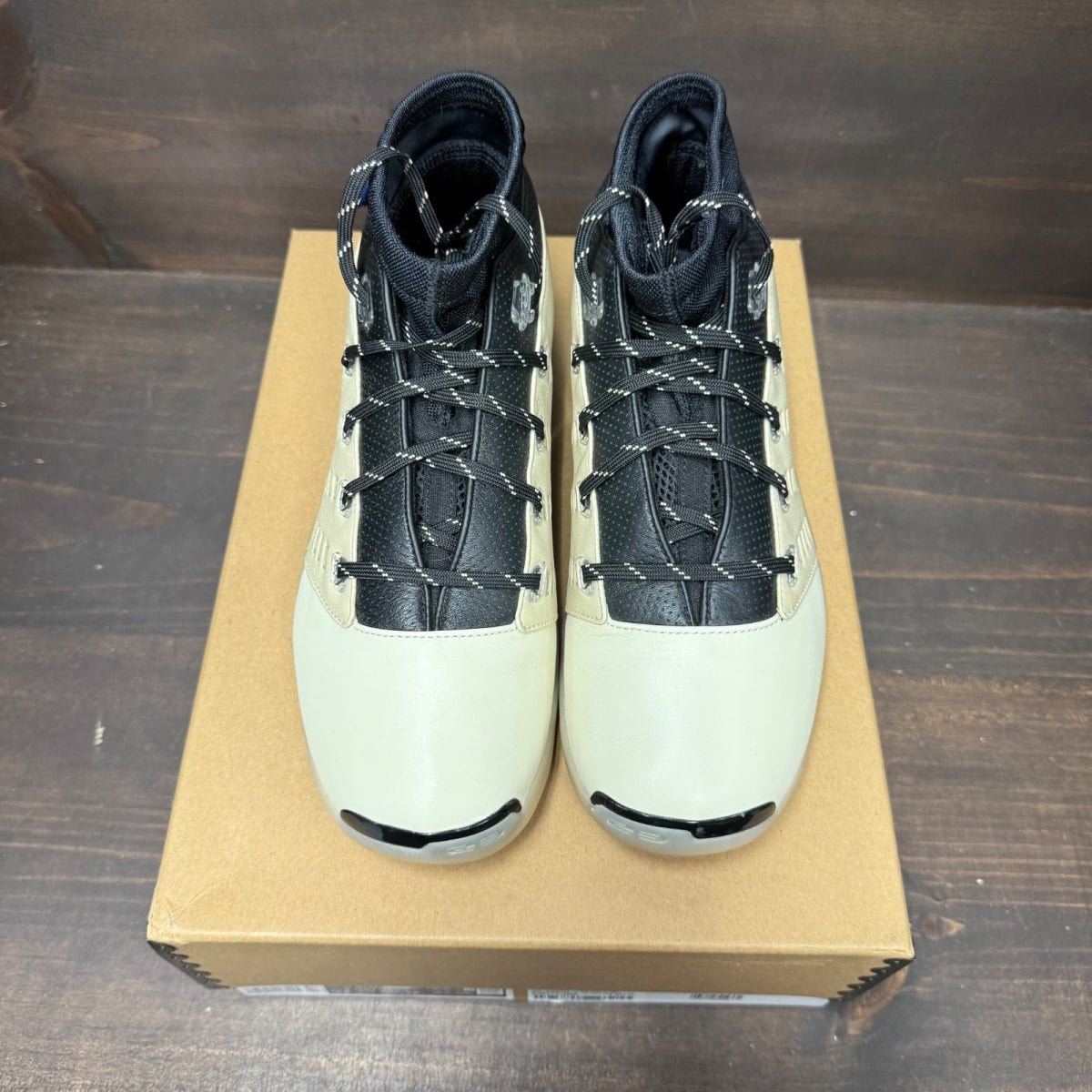 Jordan 17 Retro Low SP Infinite Archives - Image 5